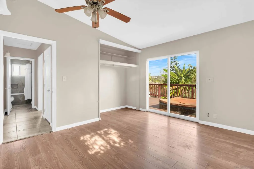 1527 Galveston St, San Diego, California 92110 home-pic-13