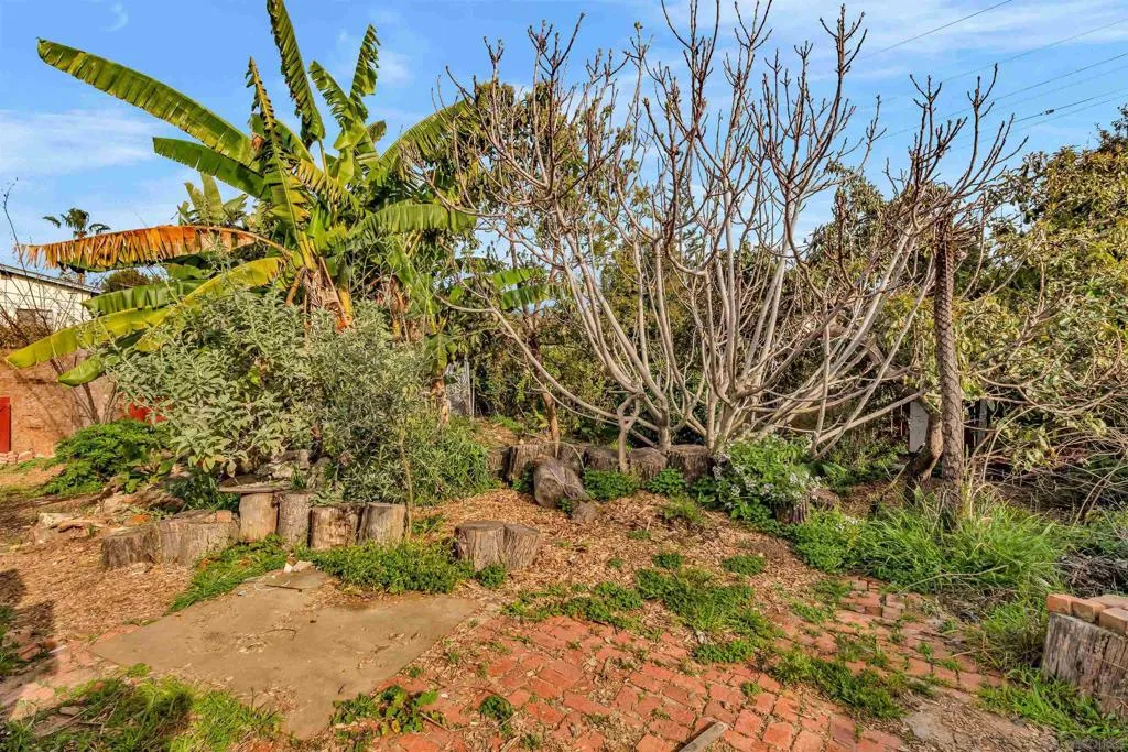 1527 Galveston St, San Diego, California 92110 home-pic-29