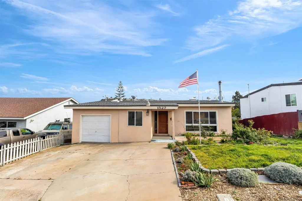 1527 Galveston St, San Diego, California 92110 home-pic-1
