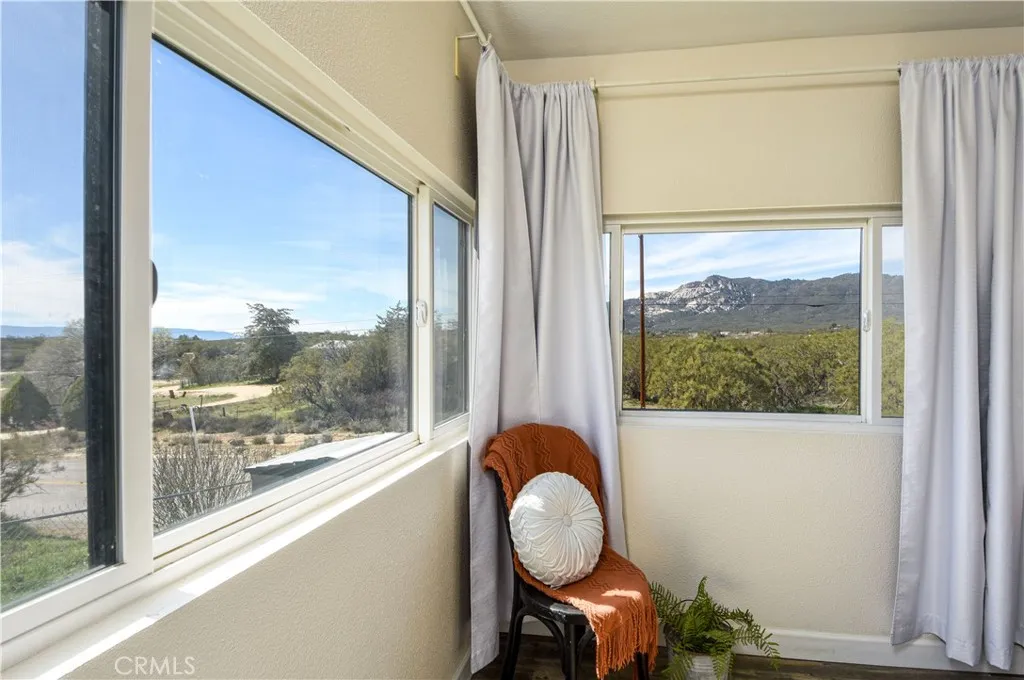 38090 Cary, Anza, California 92539 home-pic-22
