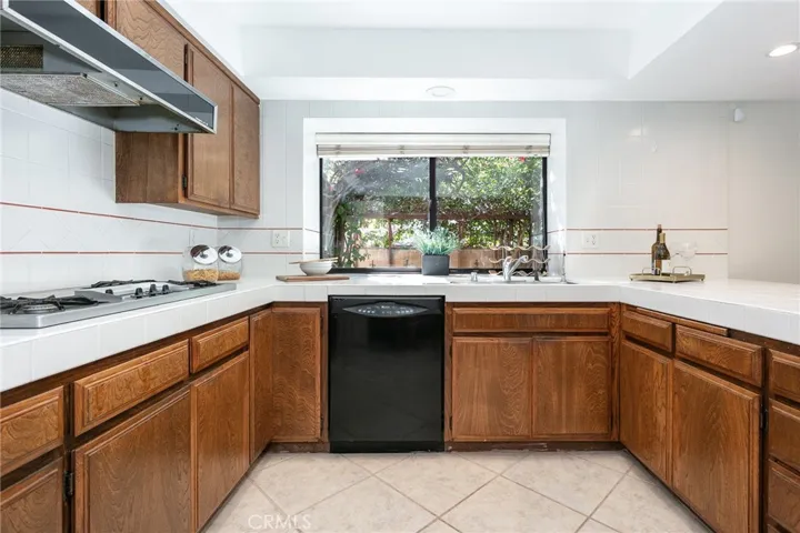 11017 Baird, Porter Ranch, California 91326