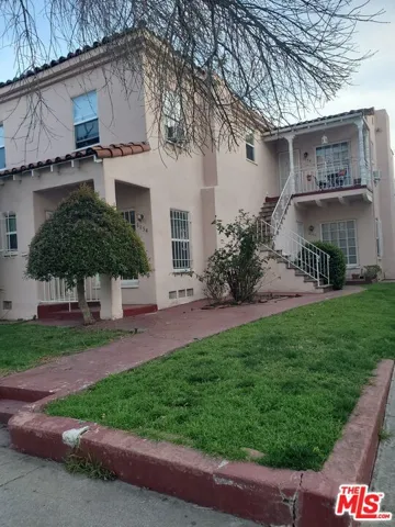 Front west exposure