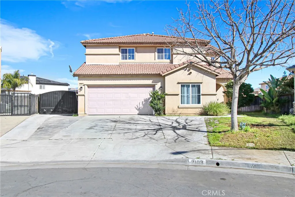 2103 Possum Court, San Jacinto, California 92582 home-pic-1