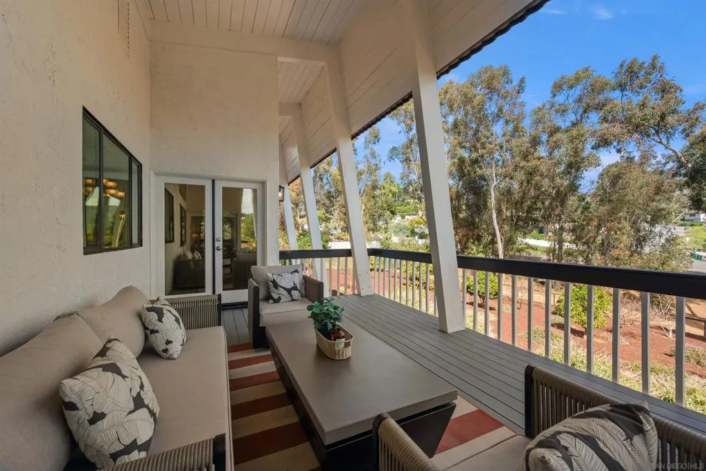 752 Singing Vista Drive, El Cajon, California 92019 home-pic-39