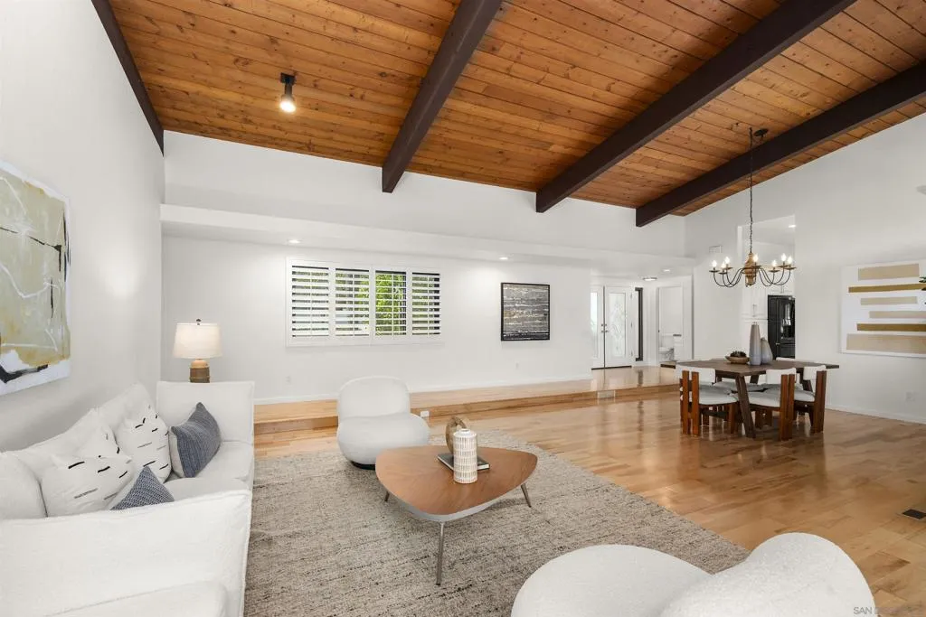 752 Singing Vista Drive, El Cajon, California 92019 home-pic-6