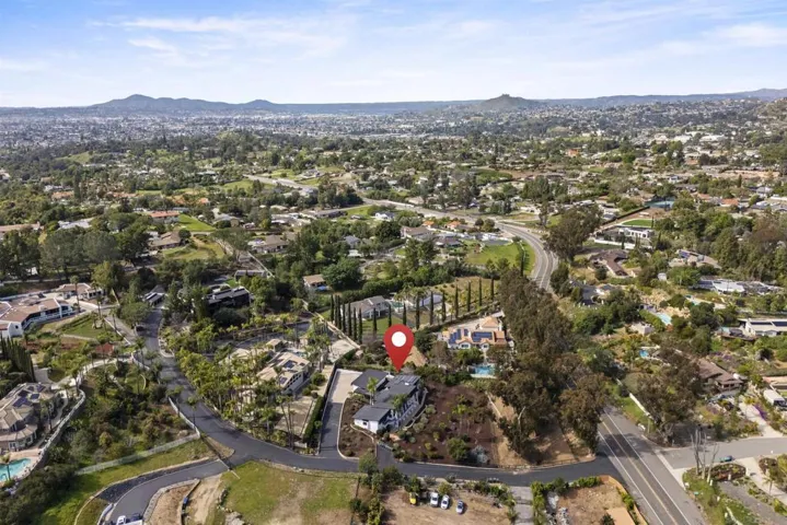 752 Singing Vista Drive, El Cajon, California 92019