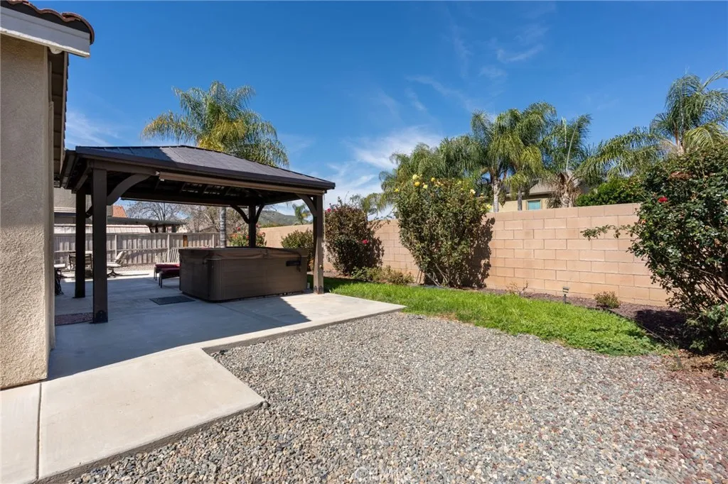 3480 Claremont, Hemet, California 92545 home-pic-23
