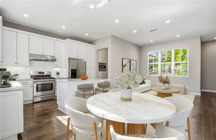 Dining Area - Virtually Staged