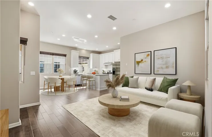 Great Room - Virtually​​‌​​​​‌​​‌‌​​‌​​​‌‌​​​‌​​‌‌​​‌‌​​‌‌​​​​ Staged