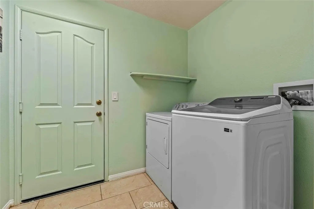 13415 Varsity, Moreno Valley, California 92555 home-pic-10