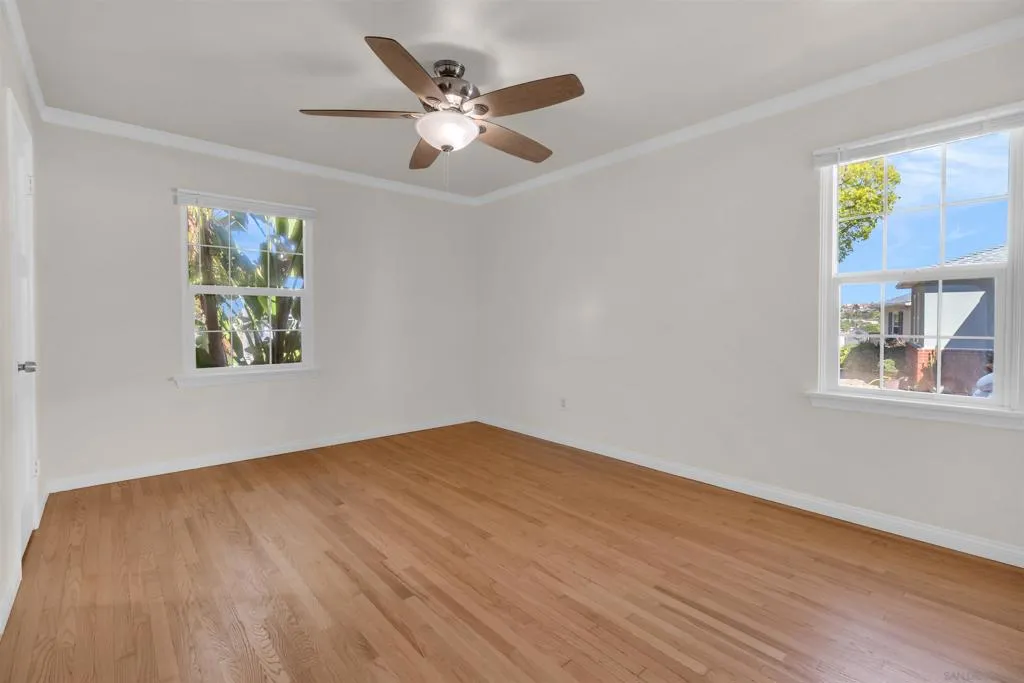 4985 Lucille Dr, San Diego, California 92115 home-pic-17