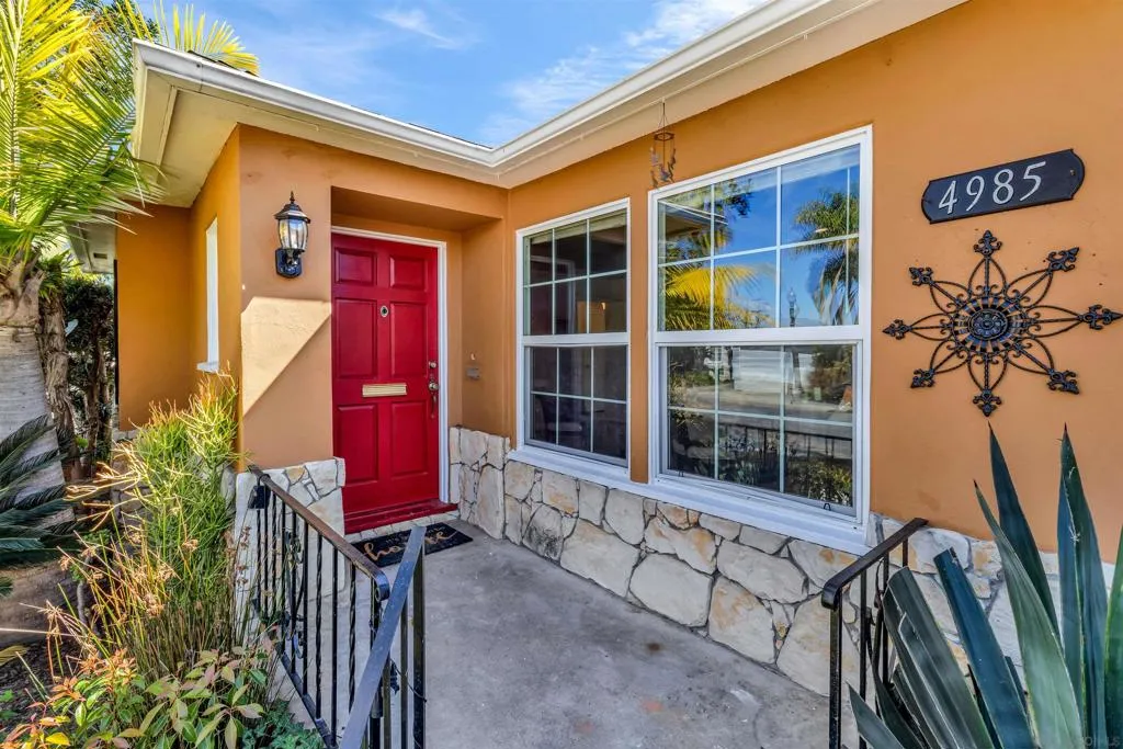 4985 Lucille Dr, San Diego, California 92115 home-pic-27