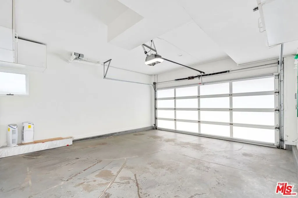 28 Westwind Street, Marina Del Rey, California 90292 home-pic-32