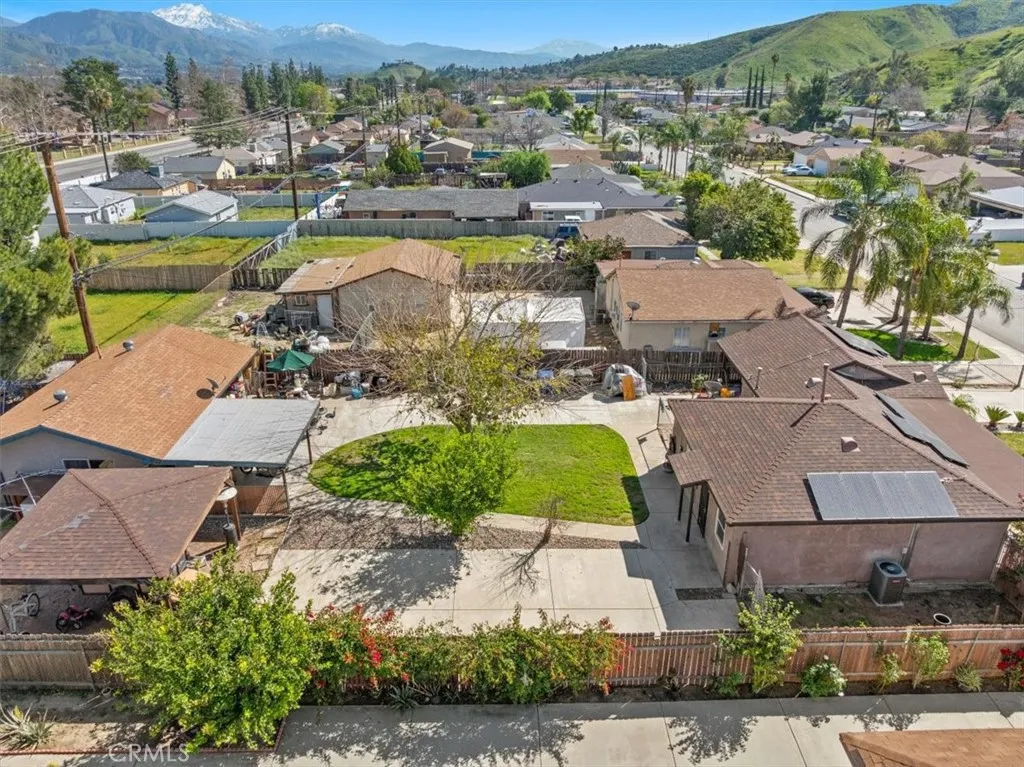 1484 Sheridan Rd, San Bernardino, California 92407 home-pic-3