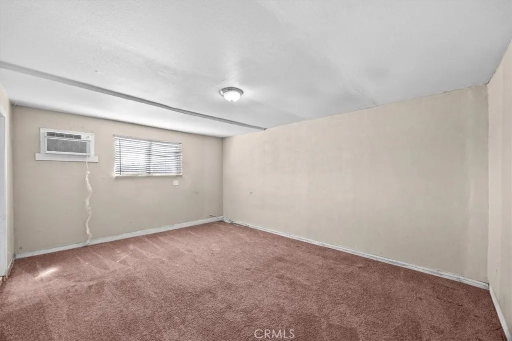 1484 Sheridan Rd, San Bernardino, California 92407 home-pic-14