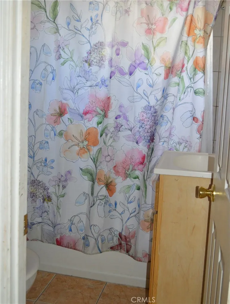 5090 Ithaca, Los Angeles, California 90032 home-pic-12