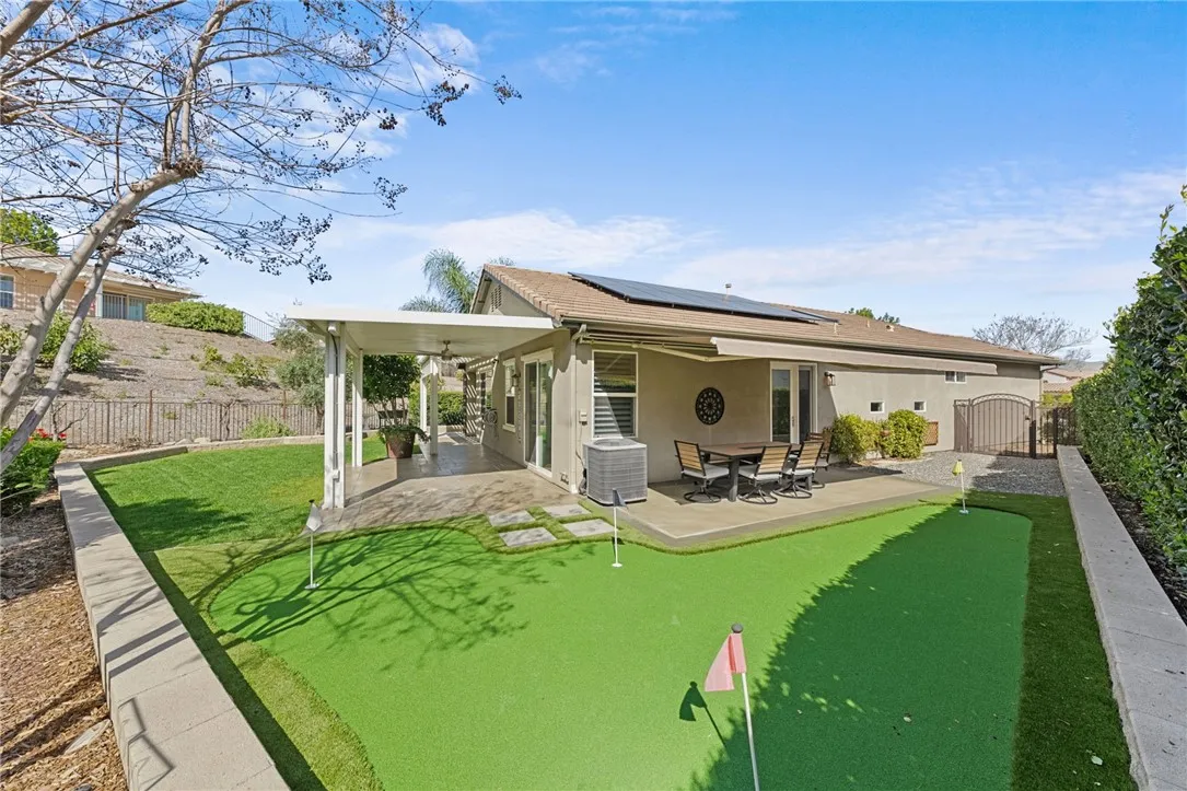 24463 Roses Court, Corona, California 92883 home-pic-29