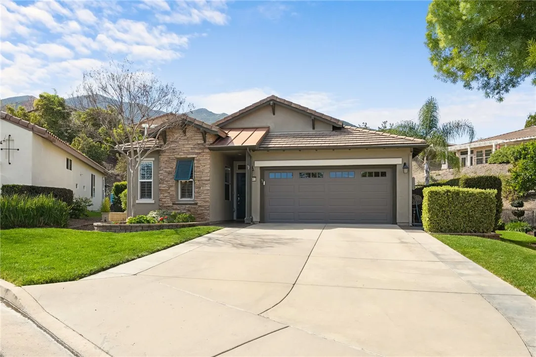 24463 Roses Court, Corona, California 92883 home-pic-2