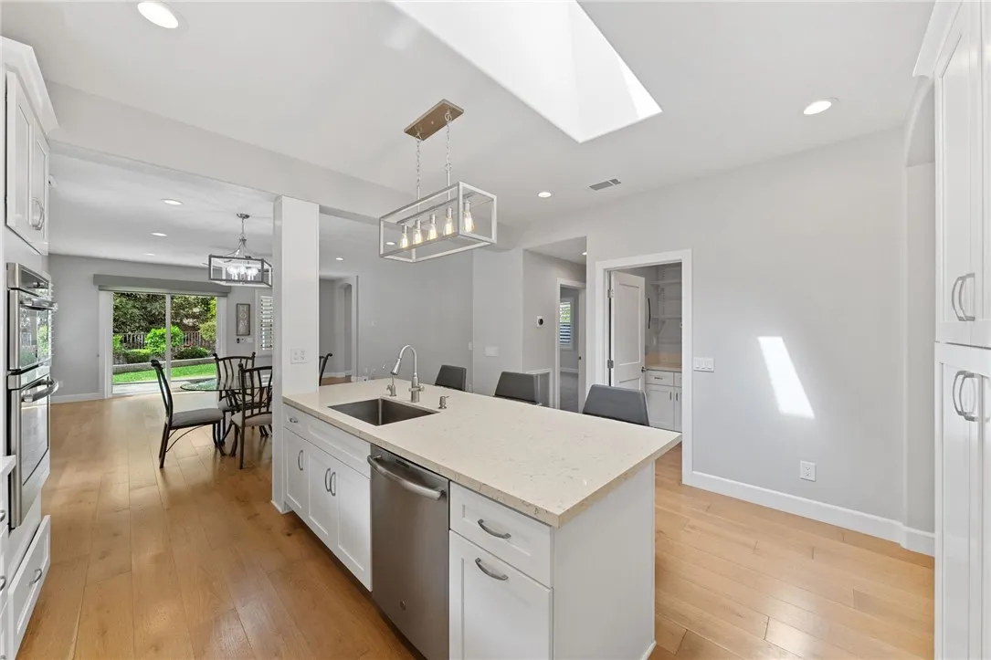 24463 Roses Court, Corona, California 92883 home-pic-8