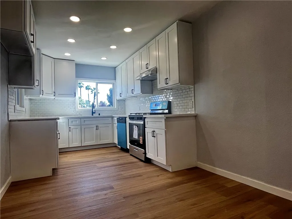329 W Maitland, Ontario, California 91762 home-pic-6