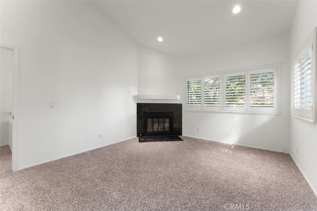 24839  home-pic-17