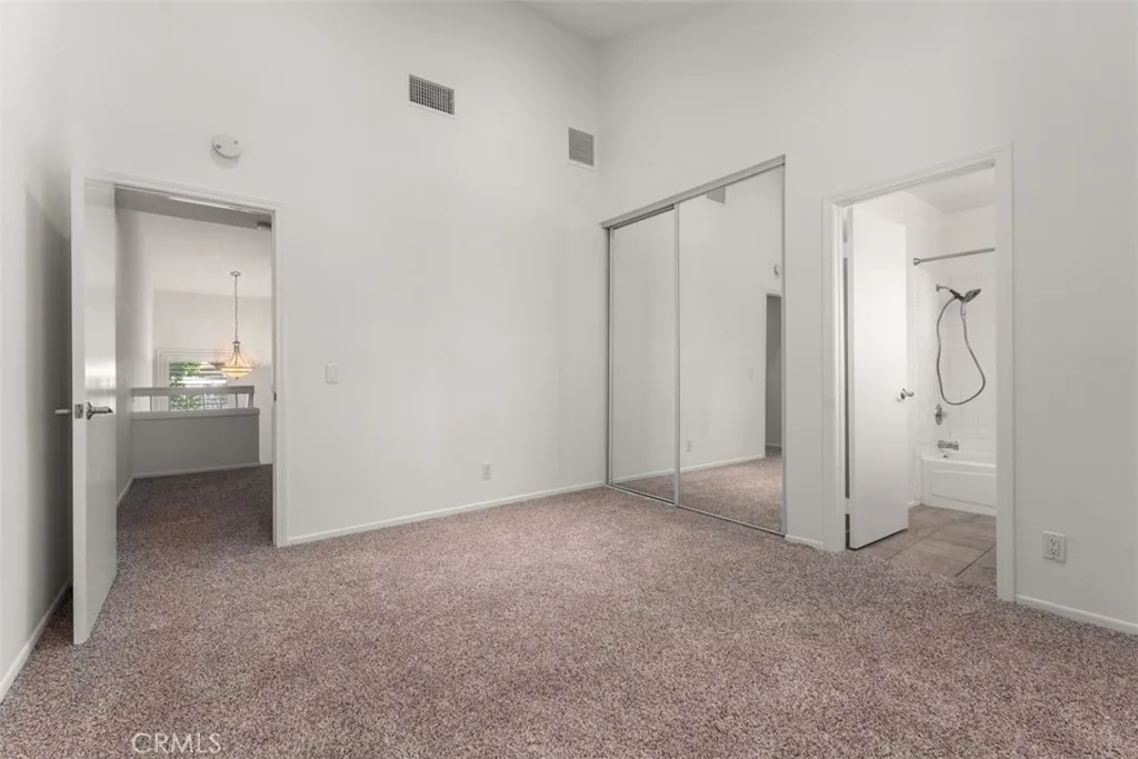 24839  home-pic-22