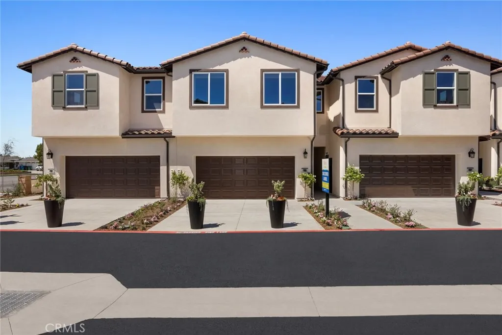 7022 Solara Way, Westminster, California 92683 home-pic-17