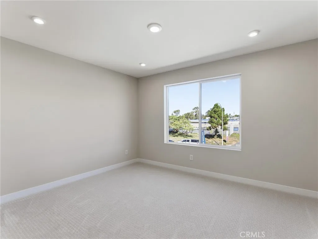 4511 Misty Place, San Diego, California 92117 home-pic-21