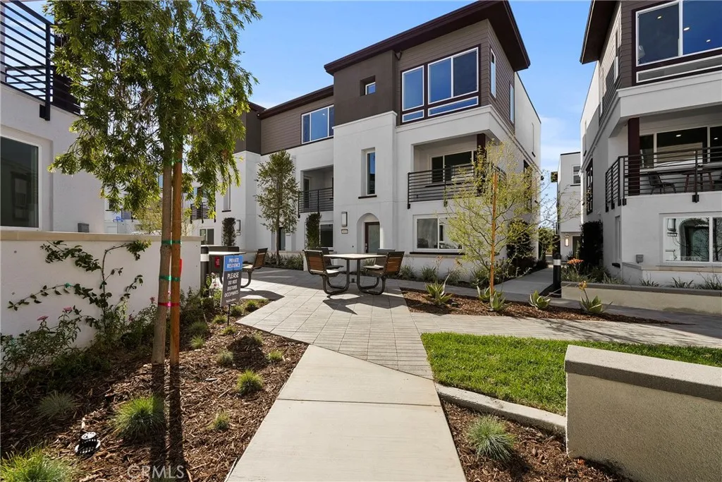 4511 Misty Place, San Diego, California 92117 home-pic-36