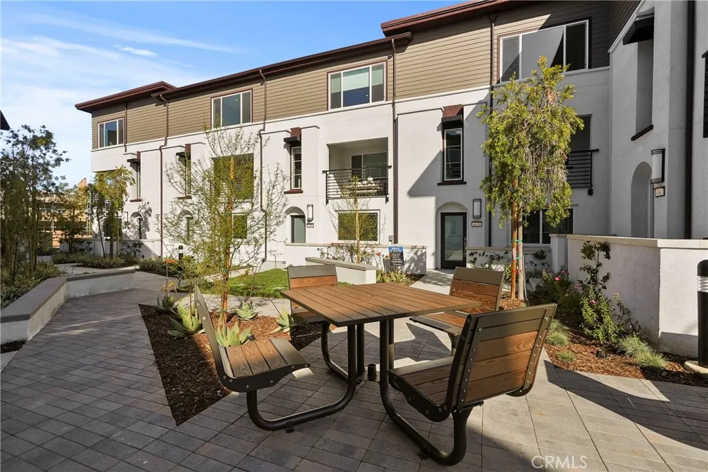 4511 Misty Place, San Diego, California 92117 home-pic-33