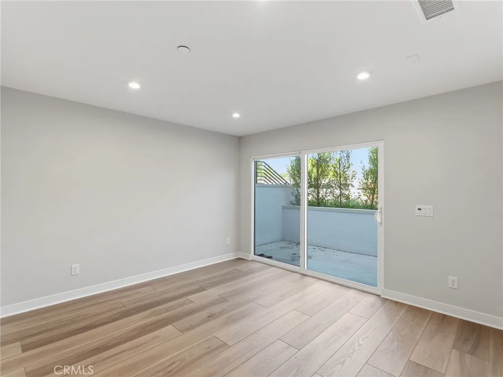 4511 Misty Place, San Diego, California 92117 home-pic-4