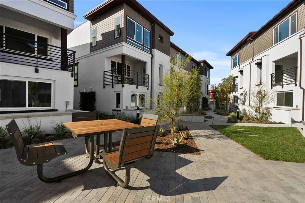 4511 Misty Place, San Diego, California 92117 home-pic-46
