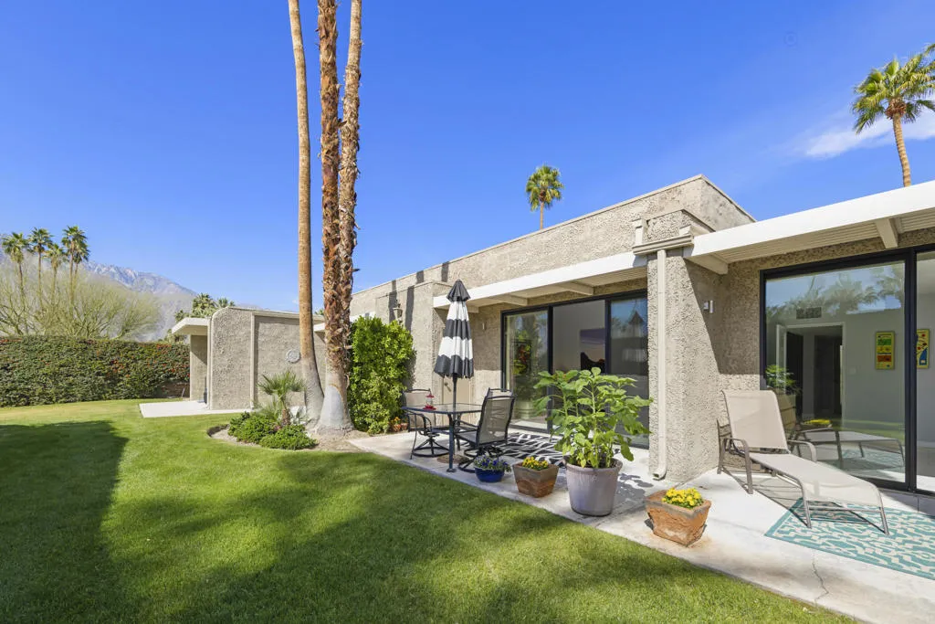 1715 E El Alameda, Palm Springs, California 92262 home-pic-27