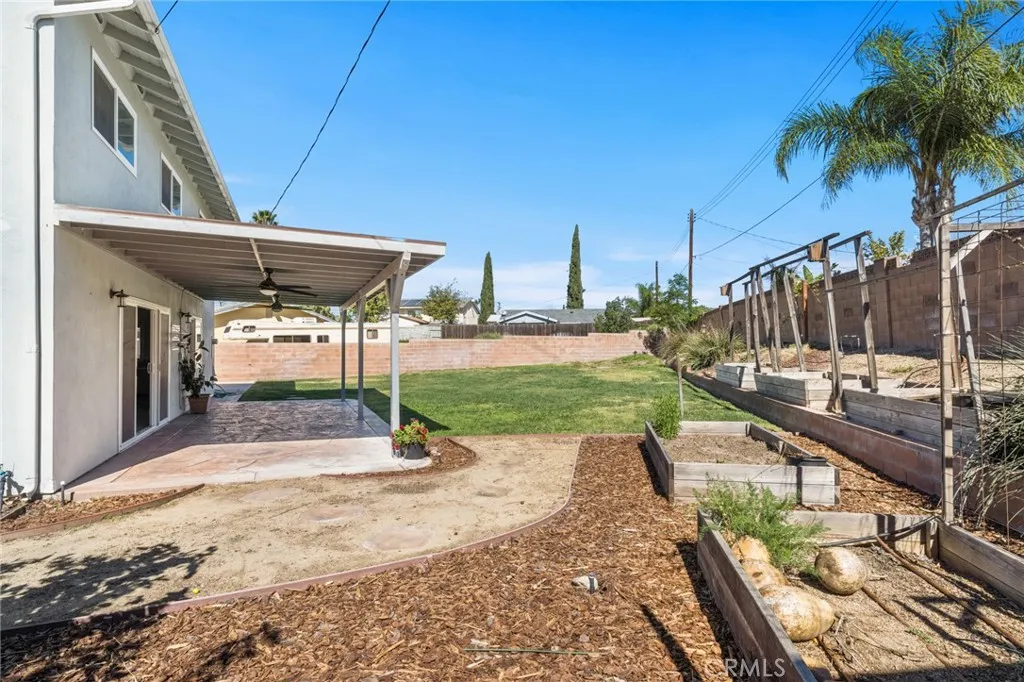 2165 Malcolm Street, Simi Valley, California 93065 home-pic-24