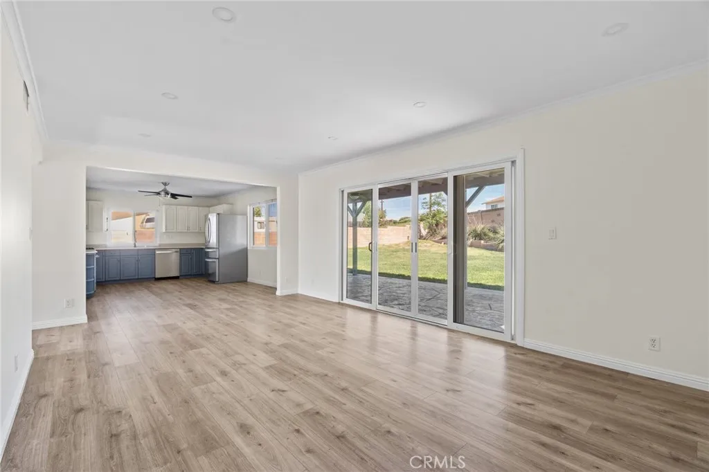 2165 Malcolm Street, Simi Valley, California 93065 home-pic-6