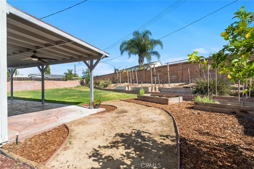 2165 Malcolm Street, Simi Valley, California 93065 home-pic-23