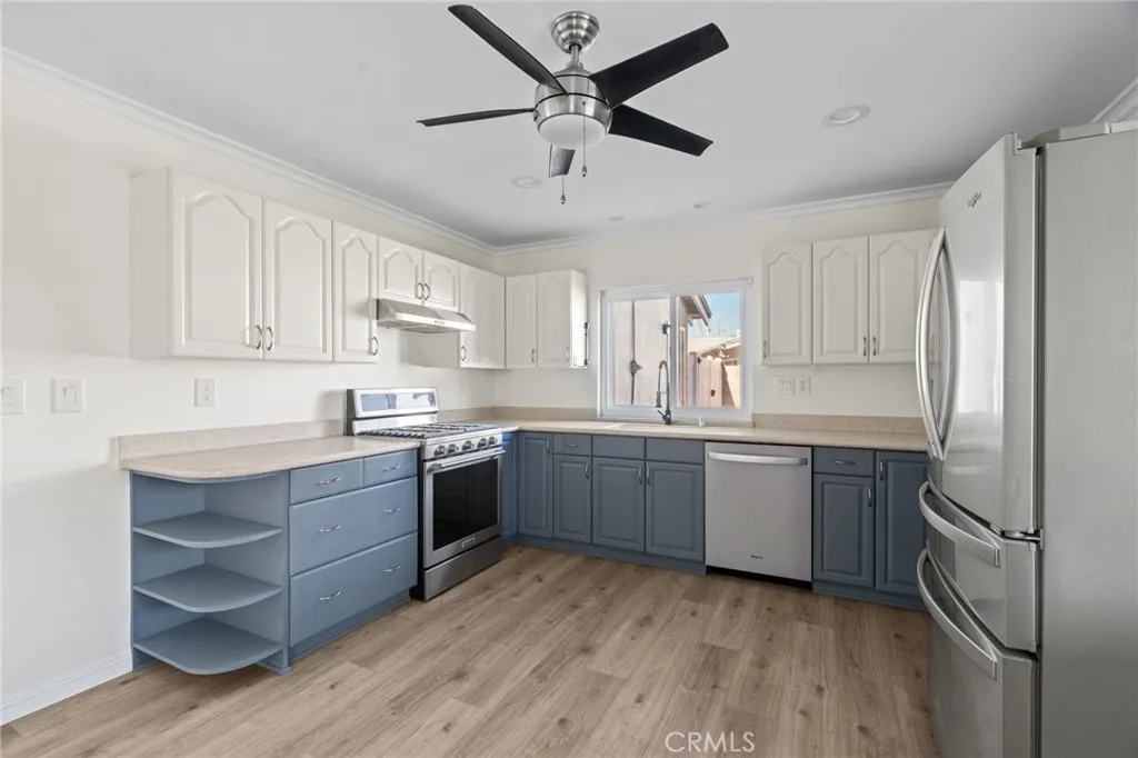 2165 Malcolm Street, Simi Valley, California 93065 home-pic-10