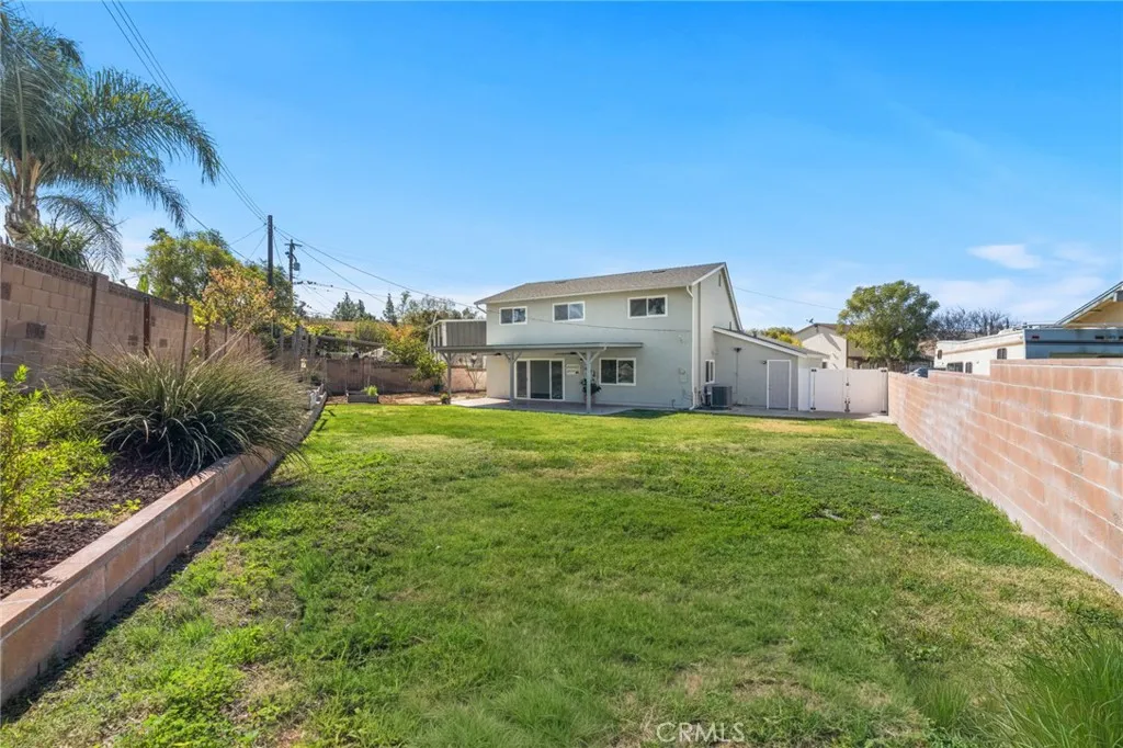 2165 Malcolm Street, Simi Valley, California 93065 home-pic-26