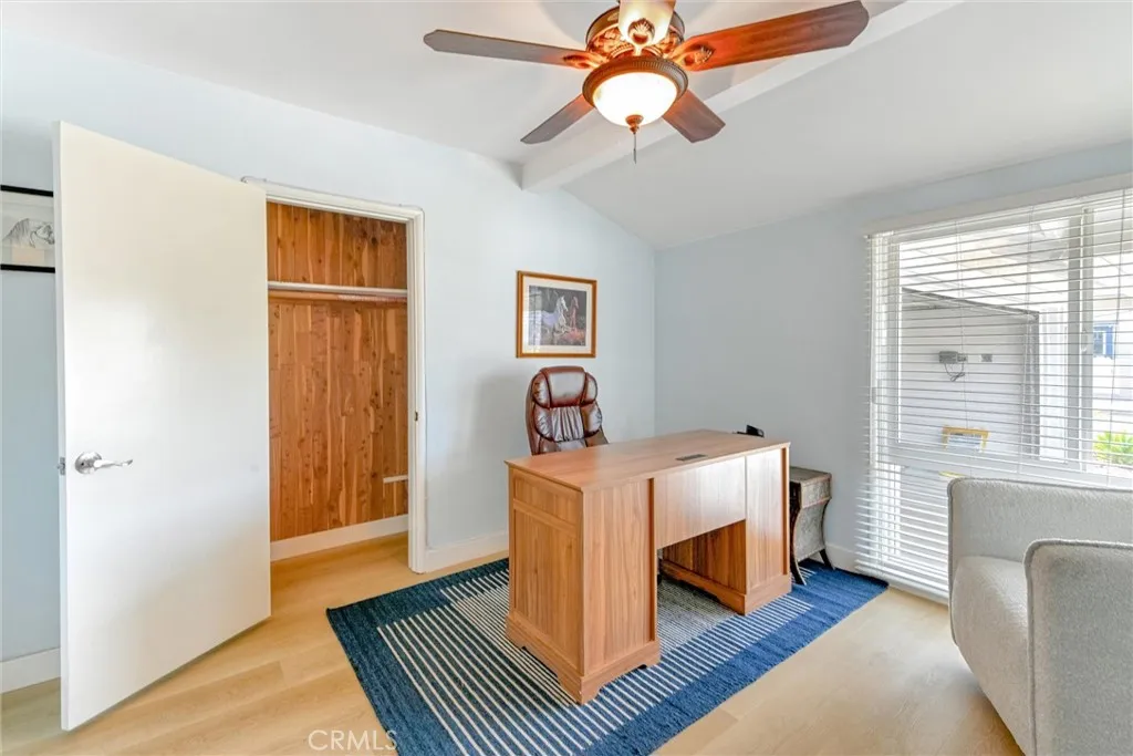 5450 Nagle Avenue, Sherman Oaks, California 91401 home-pic-4