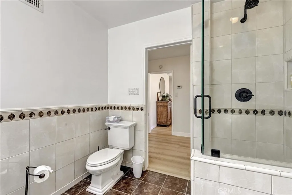 5450 Nagle Avenue, Sherman Oaks, California 91401 home-pic-27