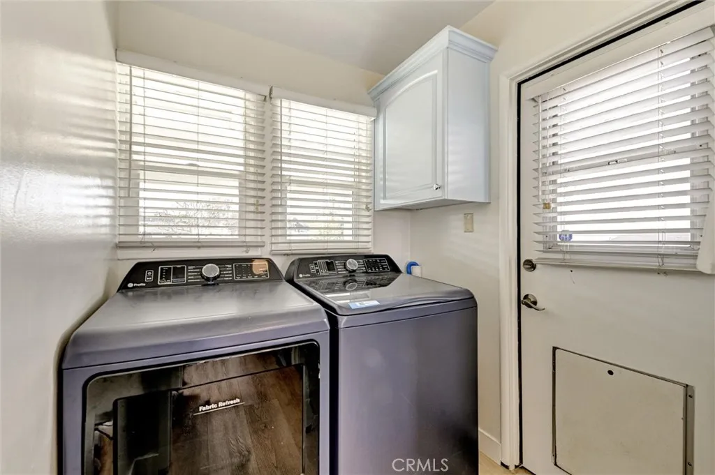 5450 Nagle Avenue, Sherman Oaks, California 91401 home-pic-23