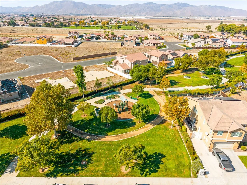 1721 Caseros, San Jacinto, California 92582 home-pic-5