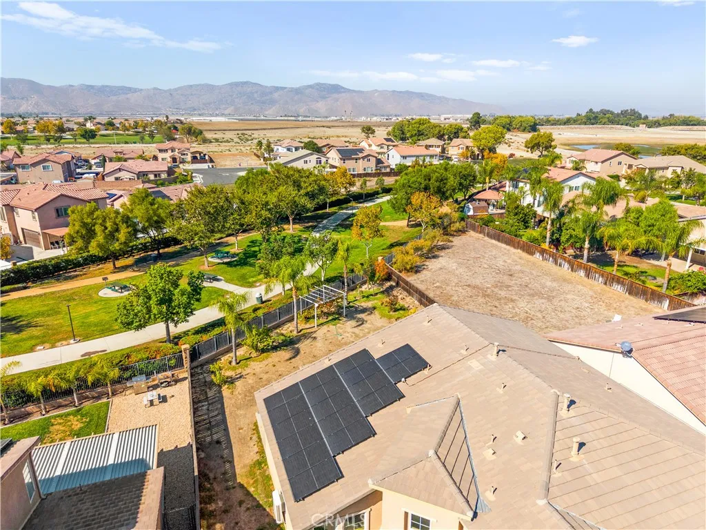 1721 Caseros, San Jacinto, California 92582 home-pic-4