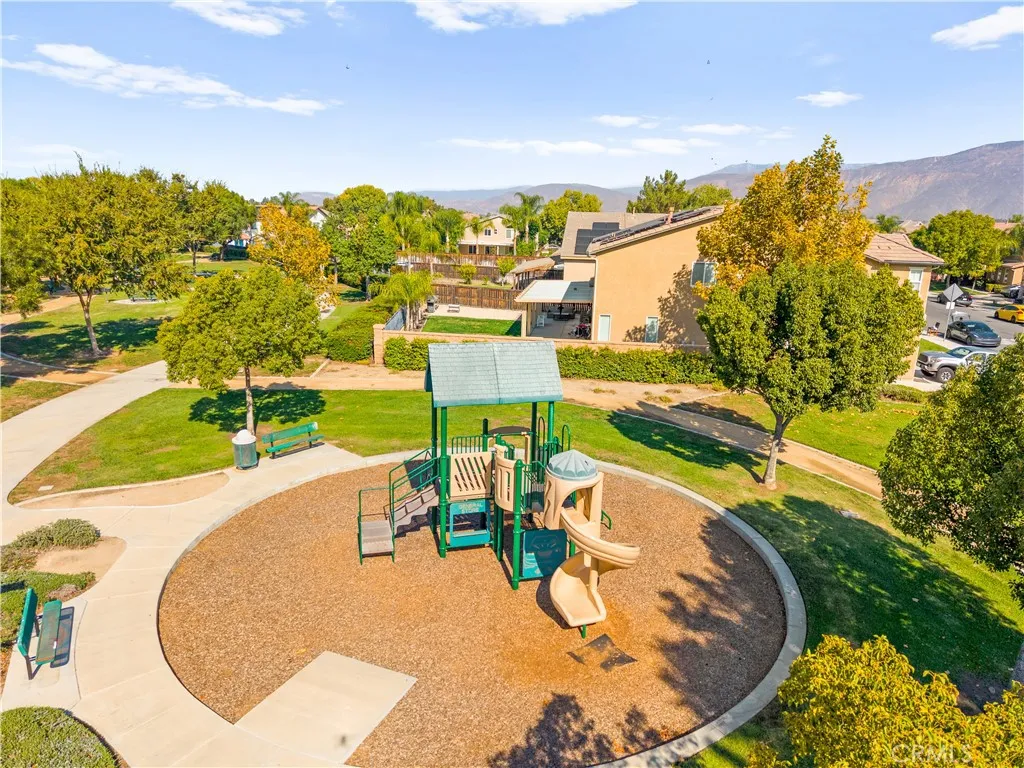 1721 Caseros, San Jacinto, California 92582 home-pic-22