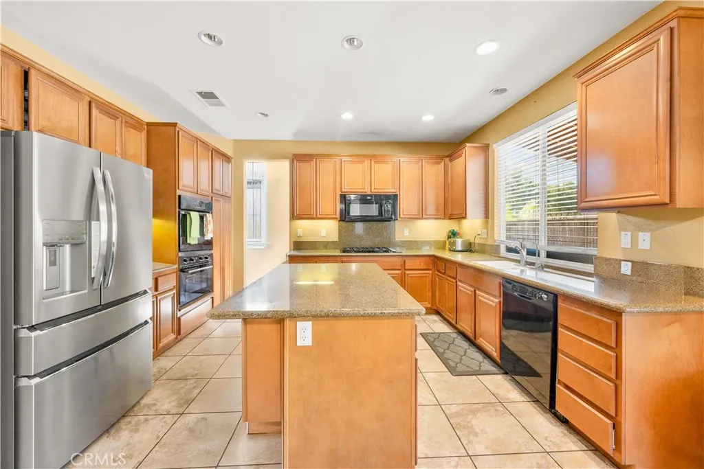 1721 Caseros, San Jacinto, California 92582 home-pic-57