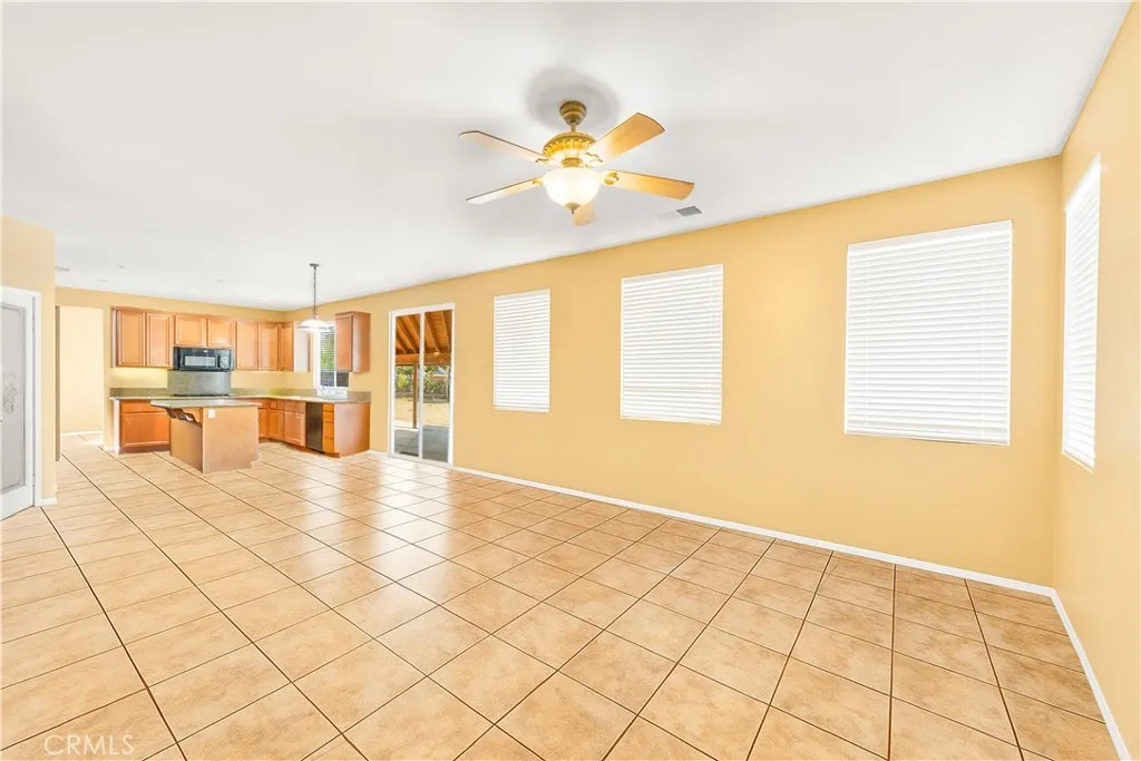 1721 Caseros, San Jacinto, California 92582 home-pic-34