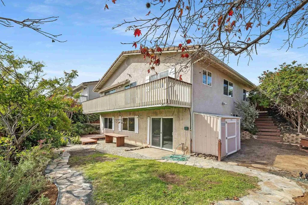 9118 Sesi Ln, Lakeside, California 92040 home-pic-33