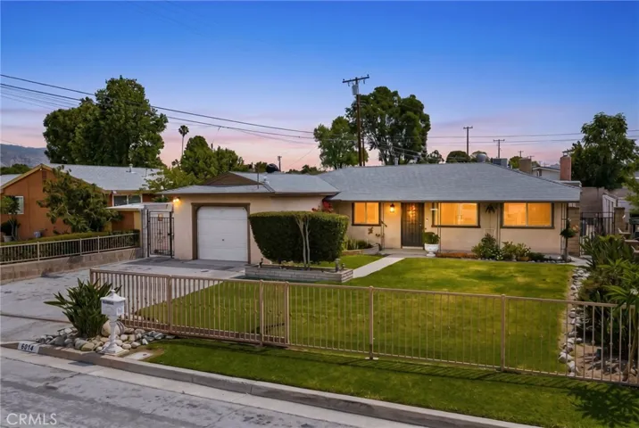 6014 N Fairvale Drive, Azusa, California 91702