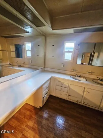 blackburn9masterbath