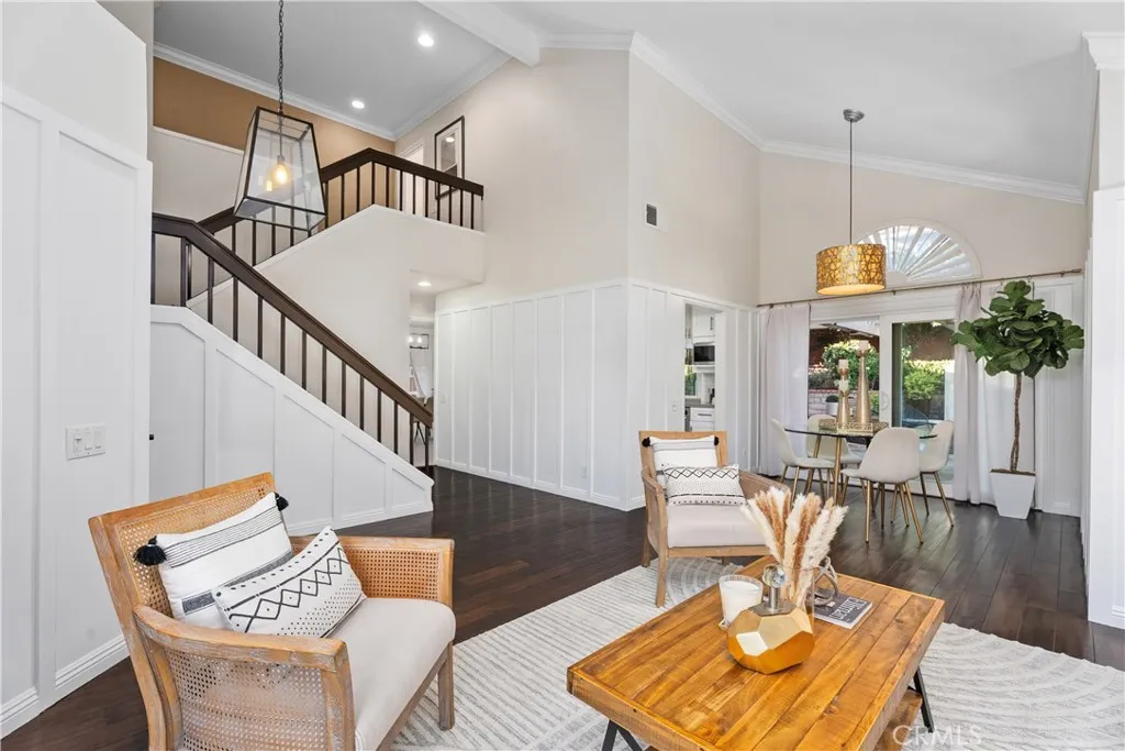 9 Calle Larspur, Rancho Santa Margarita, California 92688 home-pic-7